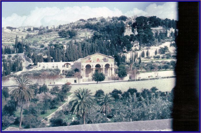 As we leave for Bethlehem you can see the gold-domed Russian Orthodox Church of Mary Magdalene going up the slopes of the Mount of Olives